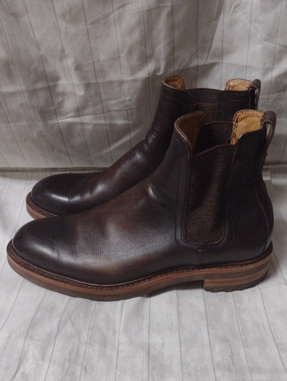 Allen Edmonds Dark Brown Chelsea Boots (J1309) - Picture 4 of 7